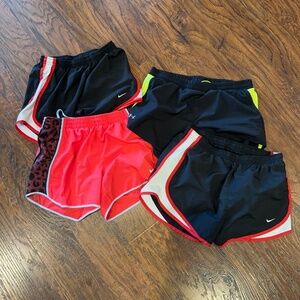 Women's Nike DriFit Tempo Lot, Size Small